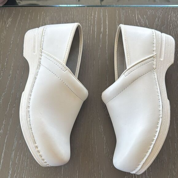 DANSKO XP Women's White Leather Professional Work Slip On Clog Shoes Size 42 EUC - Picture 10 of 13